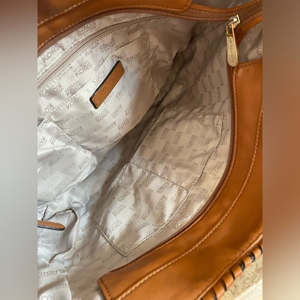 MICHAEL KORS MK logo beige canvas whipstitch ergo hobo shoulder bag - Picture 7 of 10